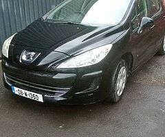 Peugeot 308 1,4 petrol 2008 parts only - Image 5/5