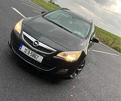 Opel Astra Estate 1.2 CDTI diesel - Image 6/10