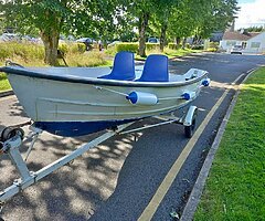 12 ft fiberglass  boat +trailer +engine - Image 9/9