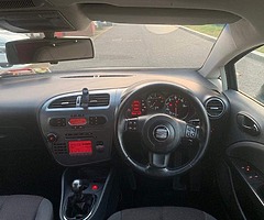 SEAT LEON 1.9 TDI SPORT - Image 7/10