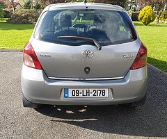 Toyota Yaris 1.3l petrol 2009 - Image 6/10