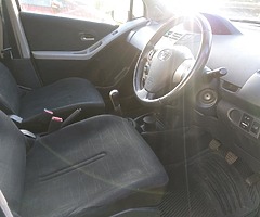 Toyota Yaris 1.3l petrol 2009 - Image 10/10