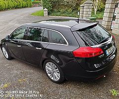 OPEL INSIGNIA ESTATE... ELITE MODEL... FULL SPEC