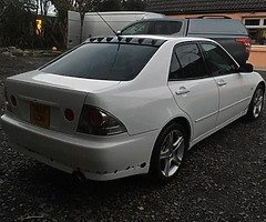 Toyota altezza