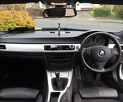 BMW 320I MSPORT TOURING - Image 5/12