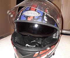 Motorcycle helmet - Image 5/5