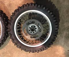 Honda cr 80/85 small wheels