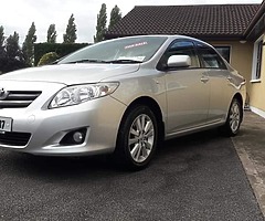 2010 Toyota Corolla luna model - Image 4/9