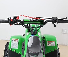 Kids raptor quads  ... 4 stroke   ... new .....