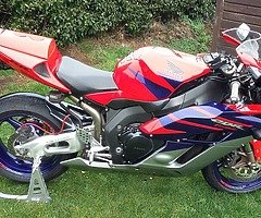 HONDA CBR 1000 RR FIREBLADE - Image 4/16