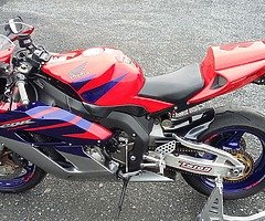 HONDA CBR 1000 RR FIREBLADE - Image 9/16