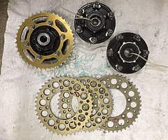 GSXR and yamaha sprockets, gsxr carriers