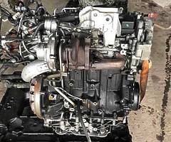 M9R engine comes complete fit vivaro traffic primastar