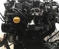 M9R engine comes complete fit vivaro traffic primastar