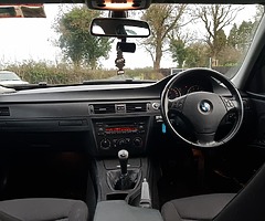 BMW 320i 05 only passed nct