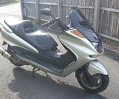 2000 yamaha yp 250