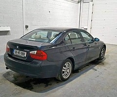 2 BMW E90 FOR PARTS BREAKIG - Image 7/8