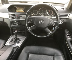 2010 Mercedes-Benz E-Class BlueEfficiant - Image 9/10