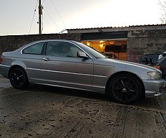 BMW 318i - Image 3/10