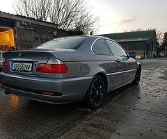 BMW 318i - Image 5/10