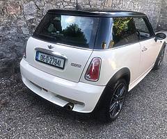 Mini Cooper 06 - Image 4/10