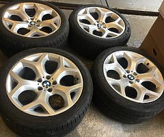 20” BMW X5 ALLOYS AND  TYRES GENUINE BMW