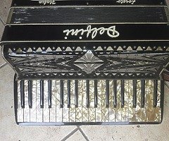 Piano Accordion Vintage 1930s Delfini Loreto 80 Bass Keys Accordion & HardCase