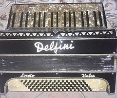 Piano Accordion Vintage 1930s Delfini Loreto 80 Bass Keys Accordion & HardCase