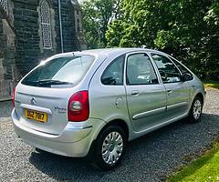 2007 Citroen Picasso 1.6 petrol - Full 12 months MOT and Full service history!