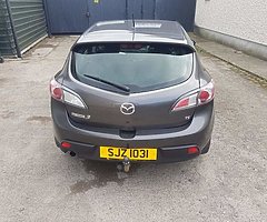 Mazda 3 1.6 diesel 2011 door need attention - Image 9/10