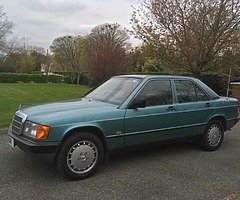 Mercedes 190petrol 2.0Automatic