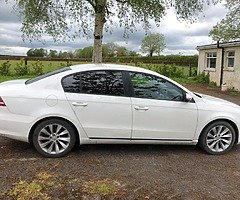 Volkswagen Passat 1.6 BlueMotion - Image 4/10