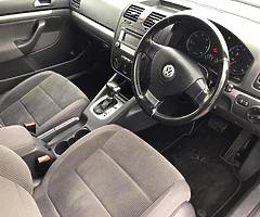 08 Volkswagen Jetta TDI (DSG Gearbox) - Image 7/7