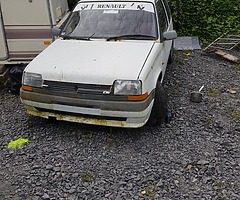 Renault 5 - Image 2/3