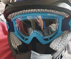 WULF XL 610-620 HELMET& GOOGLES - Image 8/8