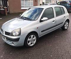 2002 Renault Clio