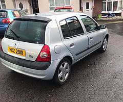 2002 Renault Clio