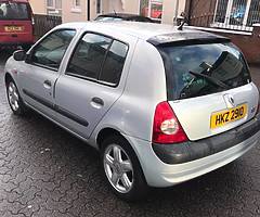 2002 Renault Clio