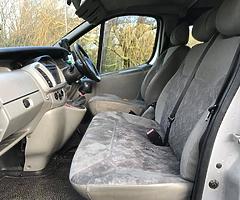 06 Opel Vivaro 9 Seater Nct & Tax €1495....Call 087 6406948 - Image 6/10