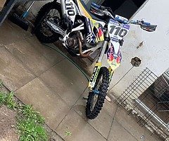 2015 Husqvarna 350 bike