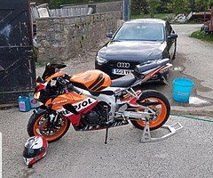 1000rr repsol fireblade - Image 4/6