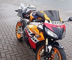 1000rr repsol fireblade - Image 6/6