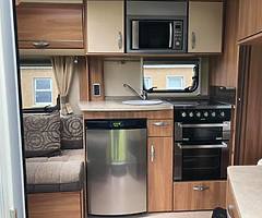 2011 Swift Challenger 570