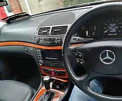 2007 Mercedes-Benz E-Class - Image 8/9