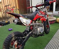 Dirt bike