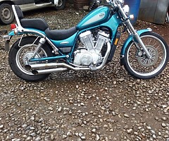 Suzuki intruder 800