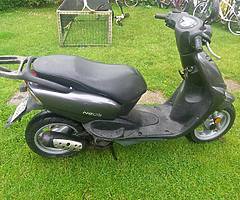 07 Yamaha neo 49cc - Image 4/4