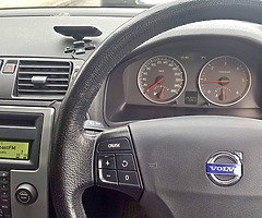 2005 Volvo S40 2.0D - Image 3/5