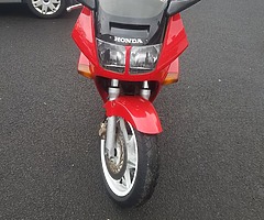 Honda vfr750 f