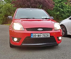 Ford Fiesta 30th Anniversary - Image 9/10